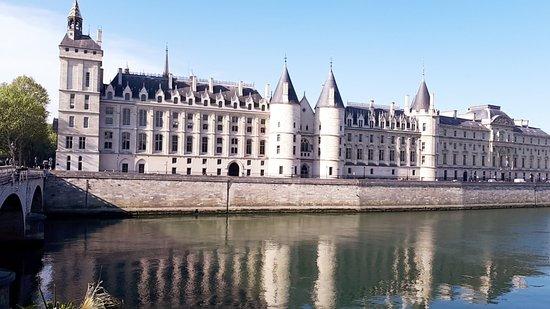 Conciergerie